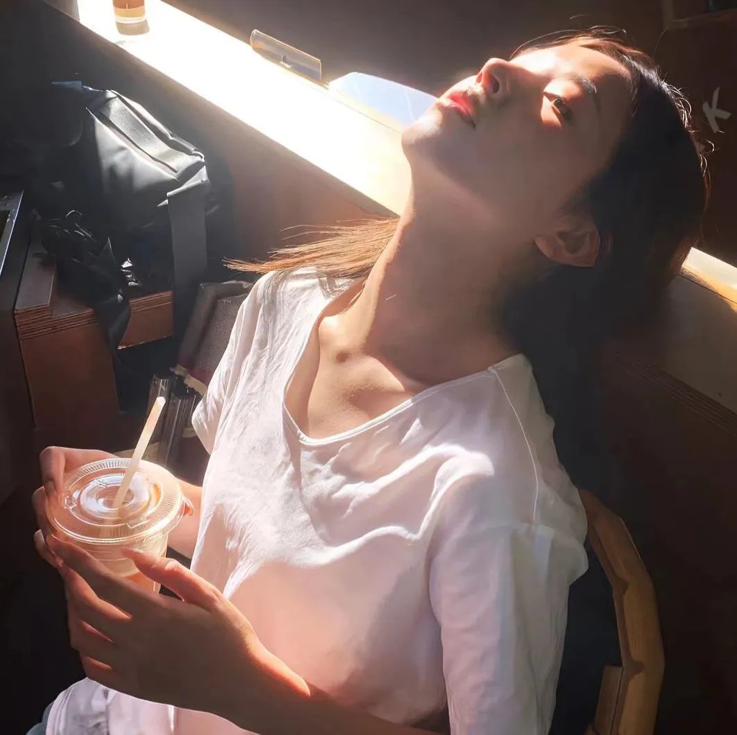 彩凤春情